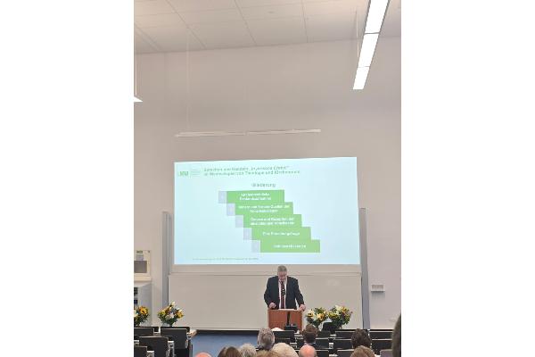 Gliederung der Folien der Antrittsvorlesung Prof. Dr. Martin Rehak