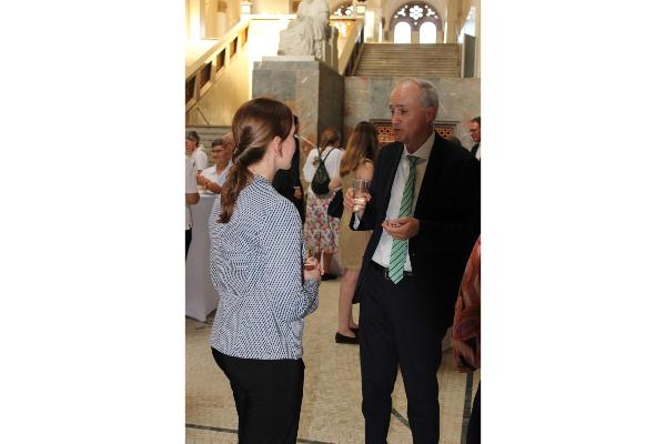 Stehempfang im Lichthof