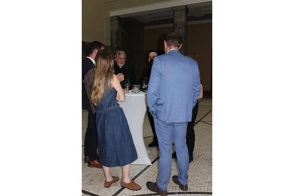 Stehempfang im Lichthof