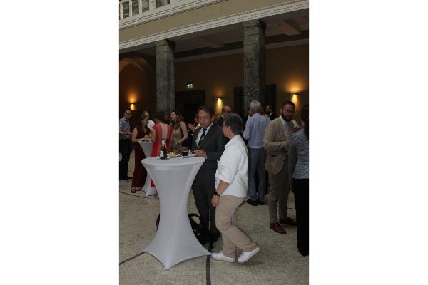 Stehempfang im Lichthof