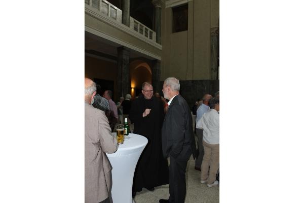 Stehempfang im Lichthof