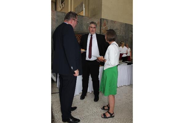 Stehempfang im Lichthof