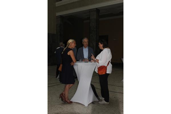 Stehempfang im Lichthof