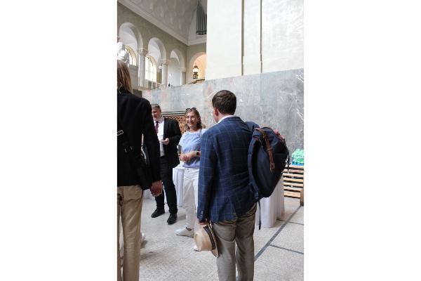Stehempfang im Lichthof