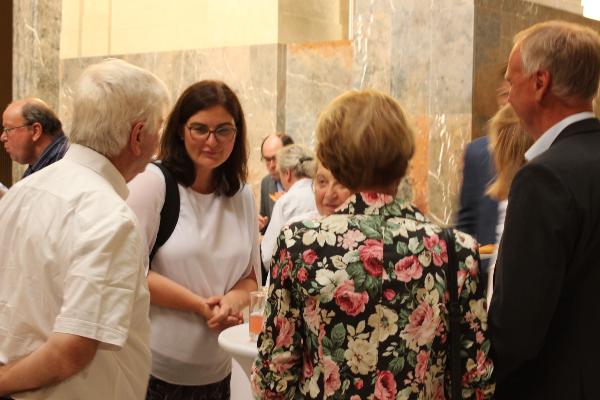 Stehempfang im Lichthof