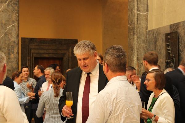Stehempfang im Lichthof