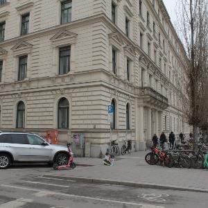 Gebäude der Ausbildungseinrichtung