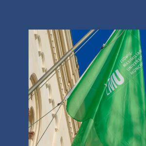 LMU Gebäude und Fahne