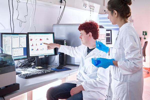 Mitarbeitende vom BMC in der Core Facility Flow Cytometry
