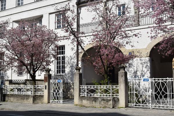 Institut EGT Außenansicht