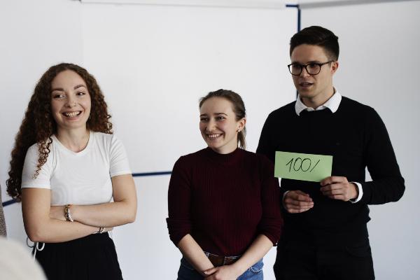 Studierende in Seminarraum