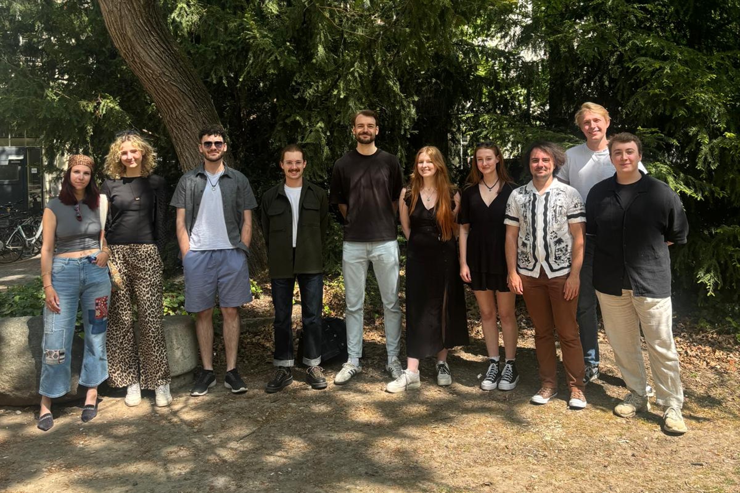 Gruppenfoto mit allen Mitgliedern der Fachschaft im SoSe 2025