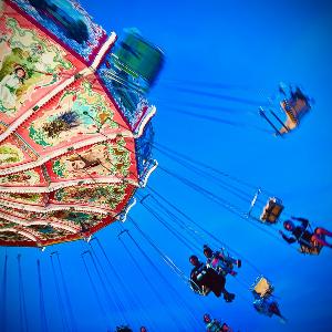 Karussell auf Volksfest, Bayern 2025