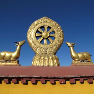 Tibetisch-buddhistisches Dach