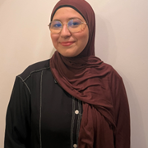 Sarah_Azzouz_Portrait