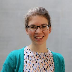Dr. Ruth Effinowicz