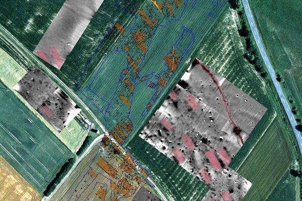 Reconstructed house plans in the geophysically surveyed areas