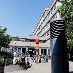 Platz vor dem Philologicum