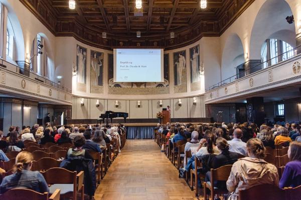 Festakteröffnung in der Großen Aula der LMU