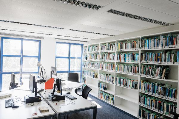 Bibliothek des RCC