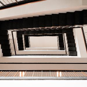 Treppenhaus Schellingstr. 3