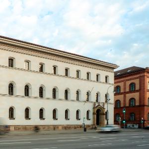 Außenansicht Philologicum Ludwigstraße