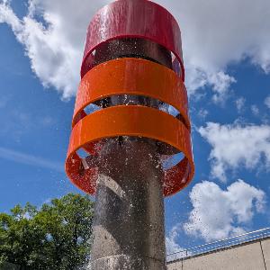 Plastikbrunnen von unten