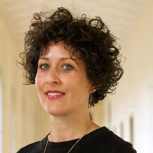 Portrait Rebecca Schuler