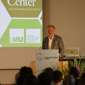 Christof Mauch.
