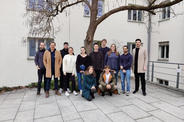 Wissenschaftliche Hilfskräfte
