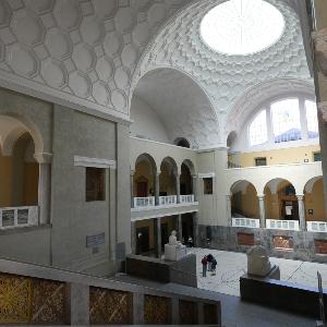Lichthof Hauptgebäude
