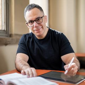 Arbeiten am iPad: der Quantenphysiker Jad Halimeh an der LMU