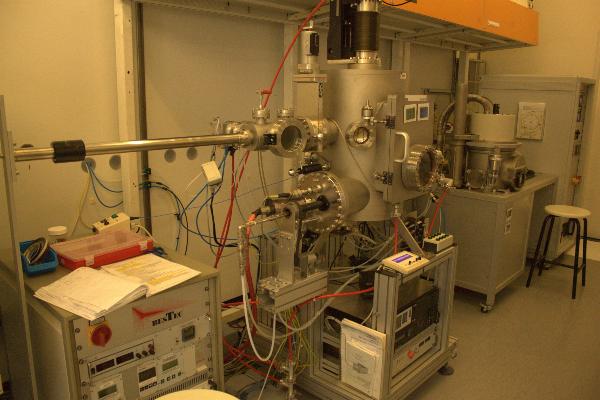 Bestec UHV evaporator and Von Ardenne Sputtering System