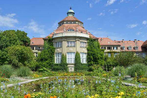 North view of the Botanical Institute in spring
