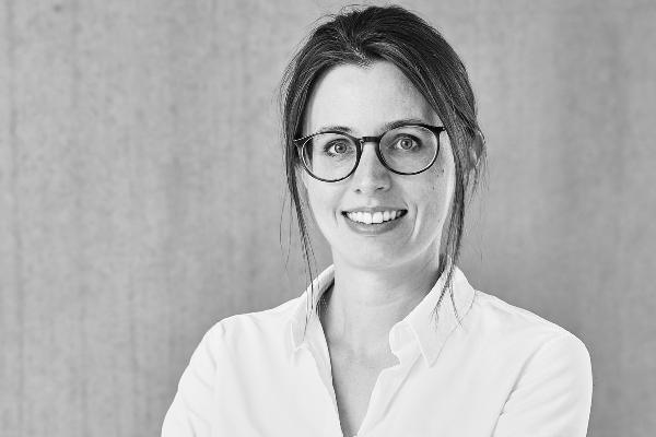 Prof. Dr. Julia Bechteler