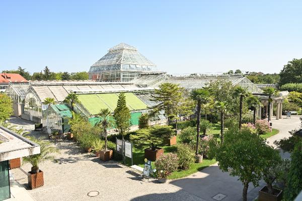 Gewächshäuser am botanischen Garten