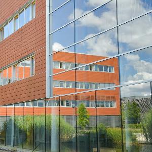 Front Biozentrum Gebäude | © Carolin Bleese Front Biozentrum Gebäude