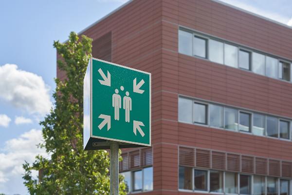 Biozentrum Gebäude, Sammelplatz