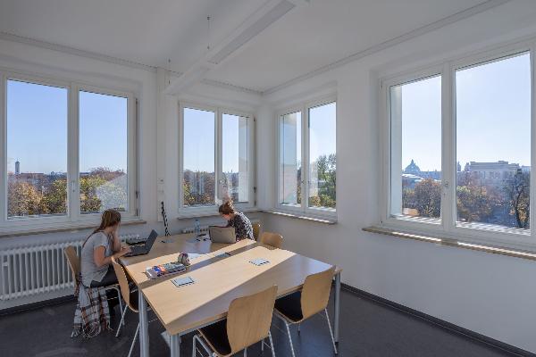 Bibliothek Leseraum 4. Etage