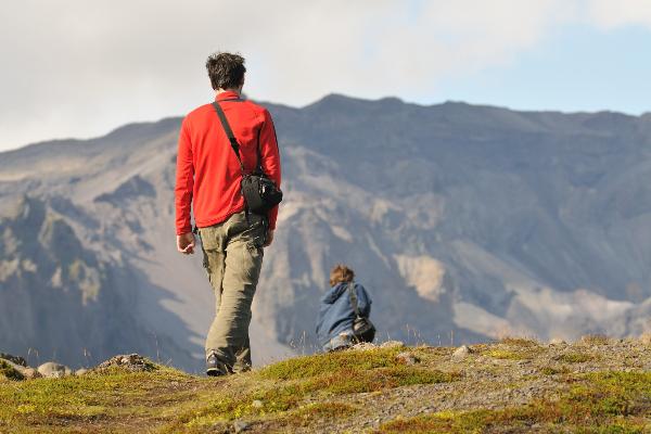 Excursion participants in the field in Iceland