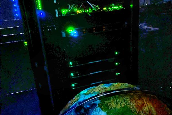 In the server room of the geophysics group