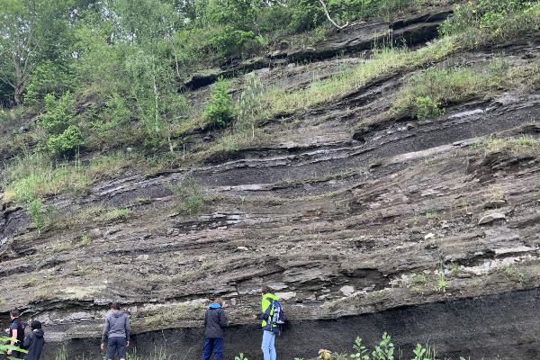 Schwarze Wand, Geländeübung Petrologie Eifel