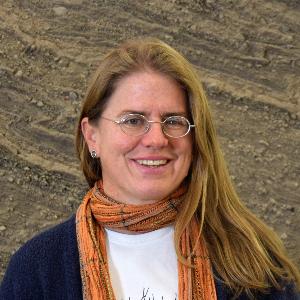 Portrait Bettina Scheu