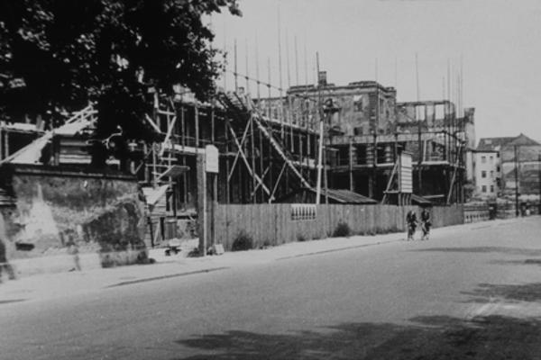 Construction of the building on Luisenstrasse