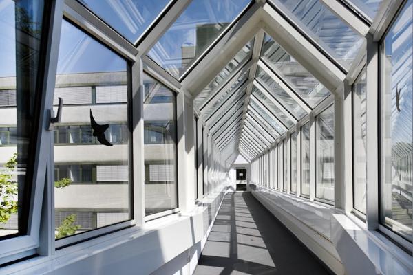 Durchgang zum Universitätsarchiv