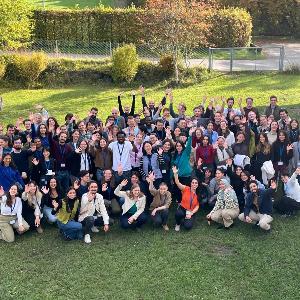 Group picture of GSN students, alumni and faculty during the annual scientific retreat near Munich