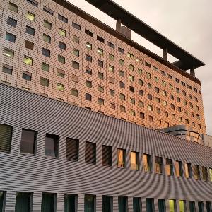 Foto der Fassade des Klinikums Großhadern.