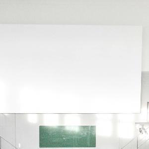 Blick in einen leeren, lichtdurchfluteten Hörsaal in der anatomischen Anstalt der LMU. | © Katharina Vukadin Blick in einen leeren, lichtdurchfluteten Hörsaal in der anatomischen Anstalt der LMU.