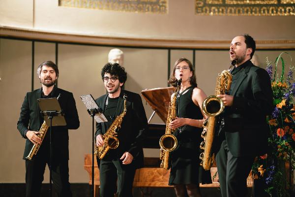 Musicians with saxophones