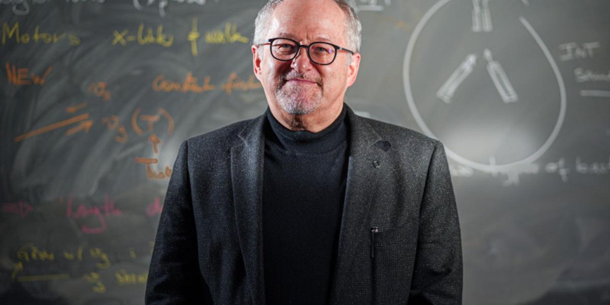 Creating the smallest building blocks for life LMU Munich